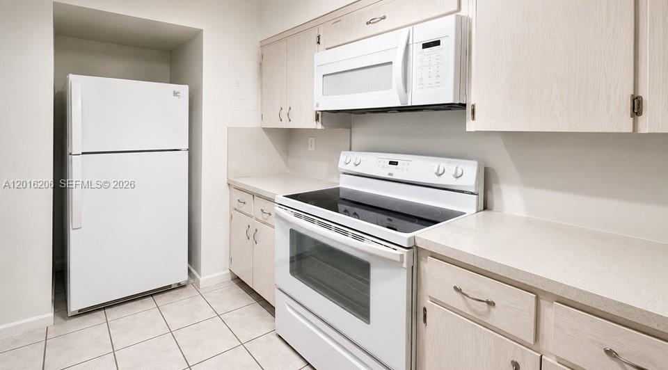Property photo # 0