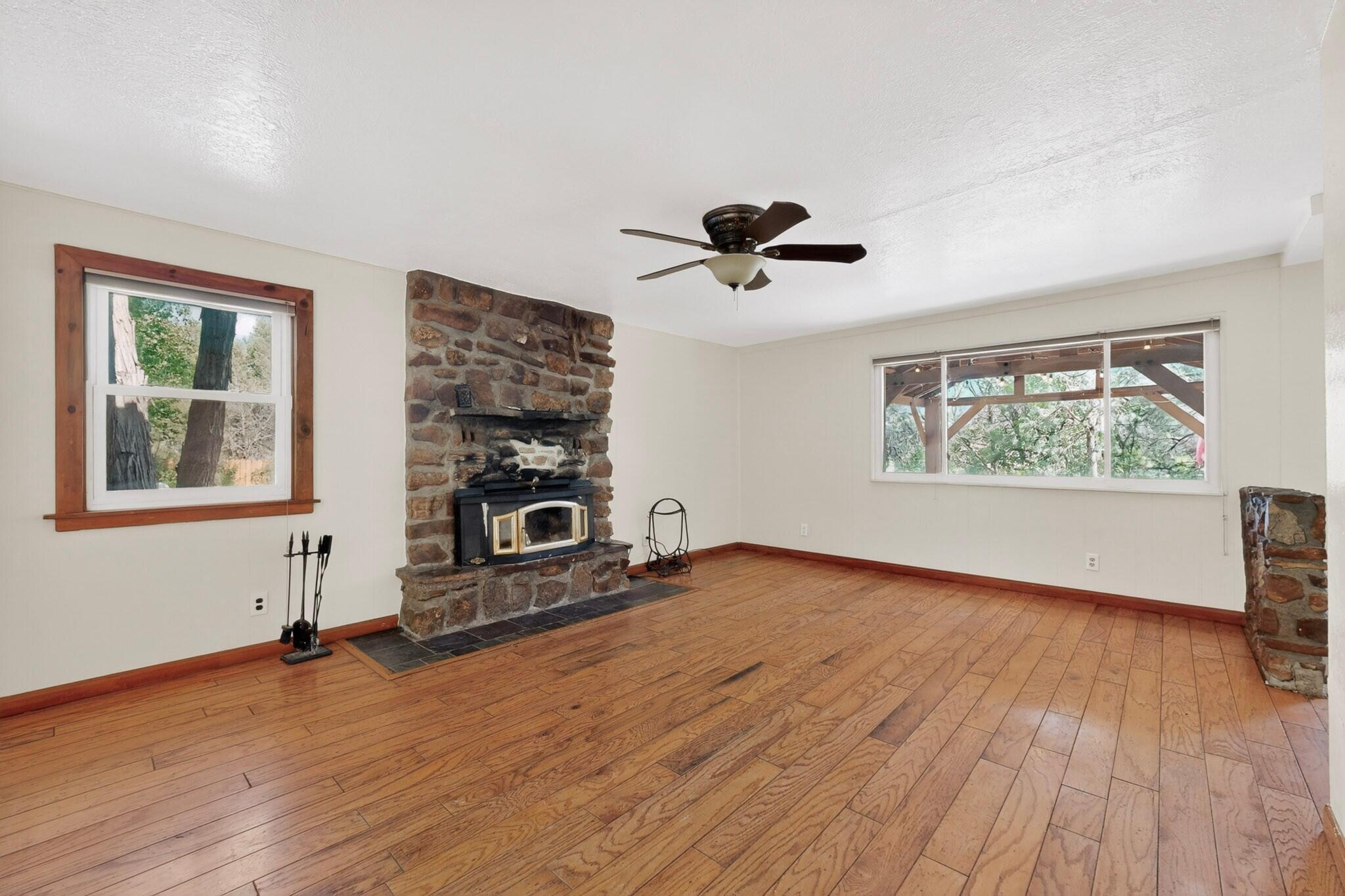 Photo 2 of Single family home for sale at 2 Sandia Park Ln, Sandia Park, NM 87047 | MLS# 1103281 | Listing updated on 2026-09-04