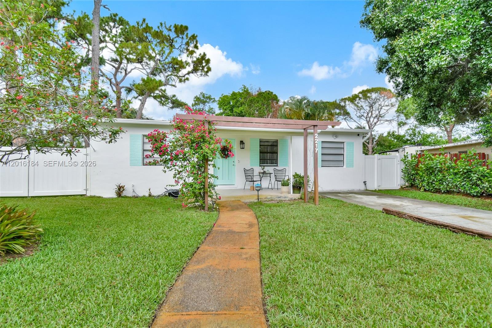 Property photo # 8