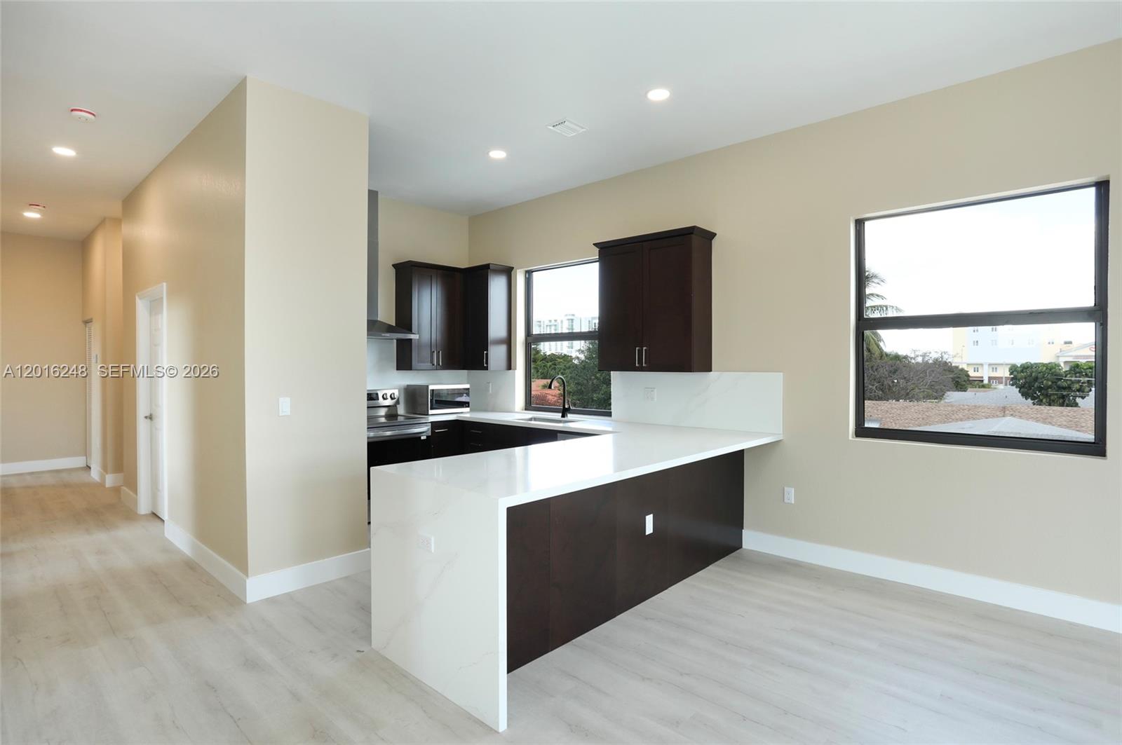 Property photo # 6