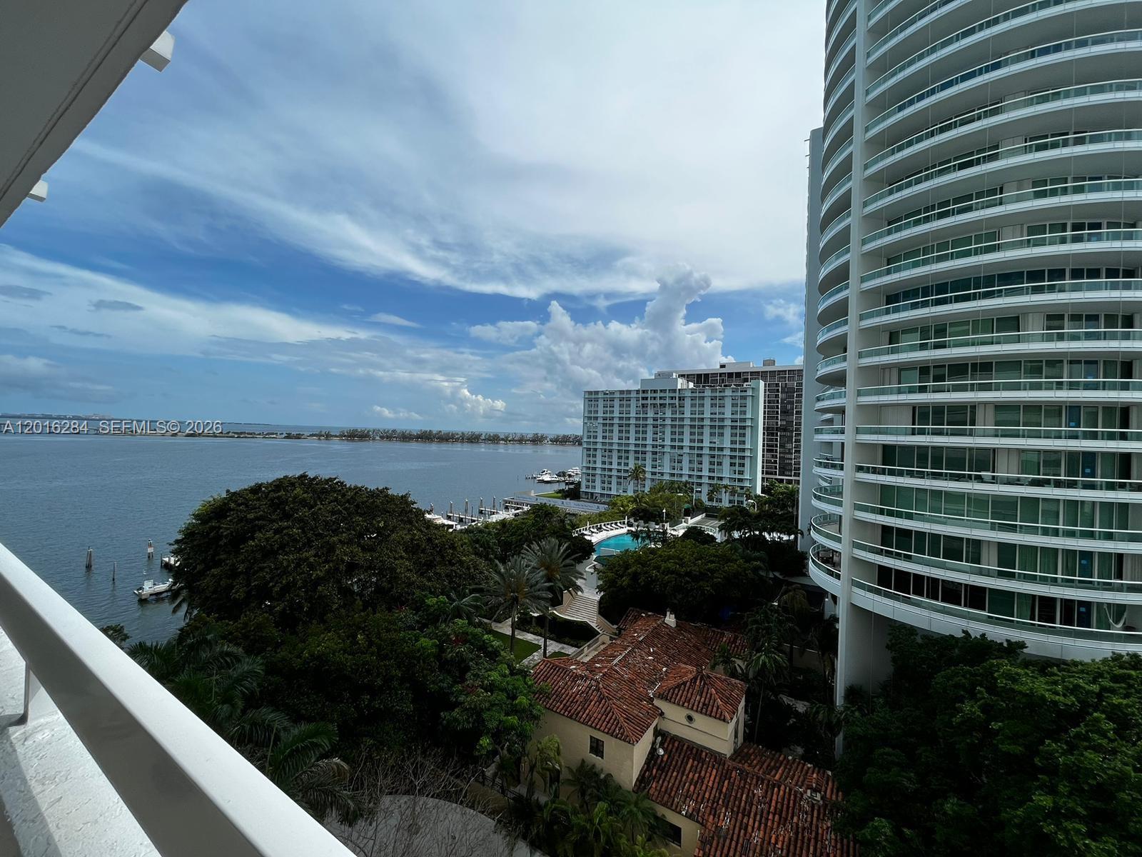 Property photo # 0