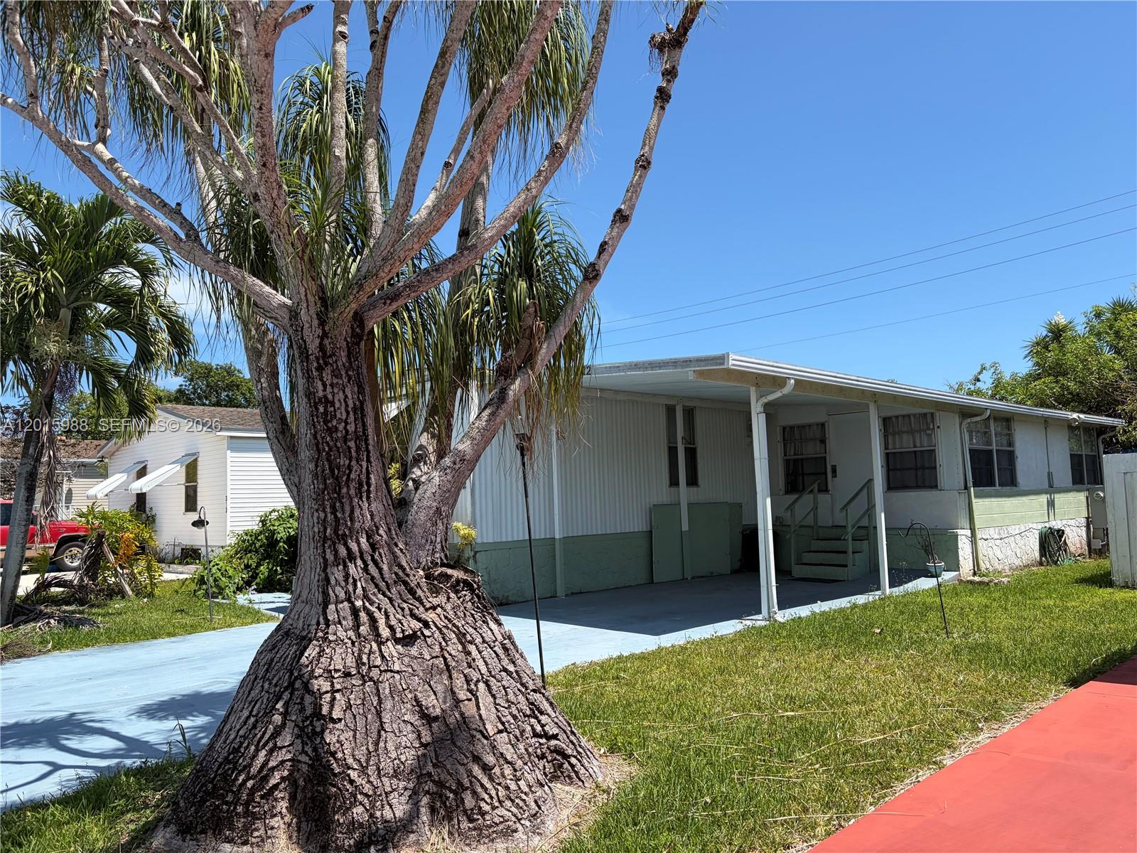 Property photo # 0