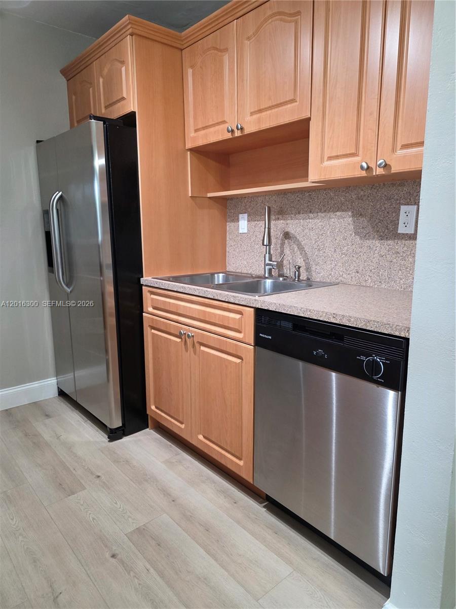 Property photo # 3