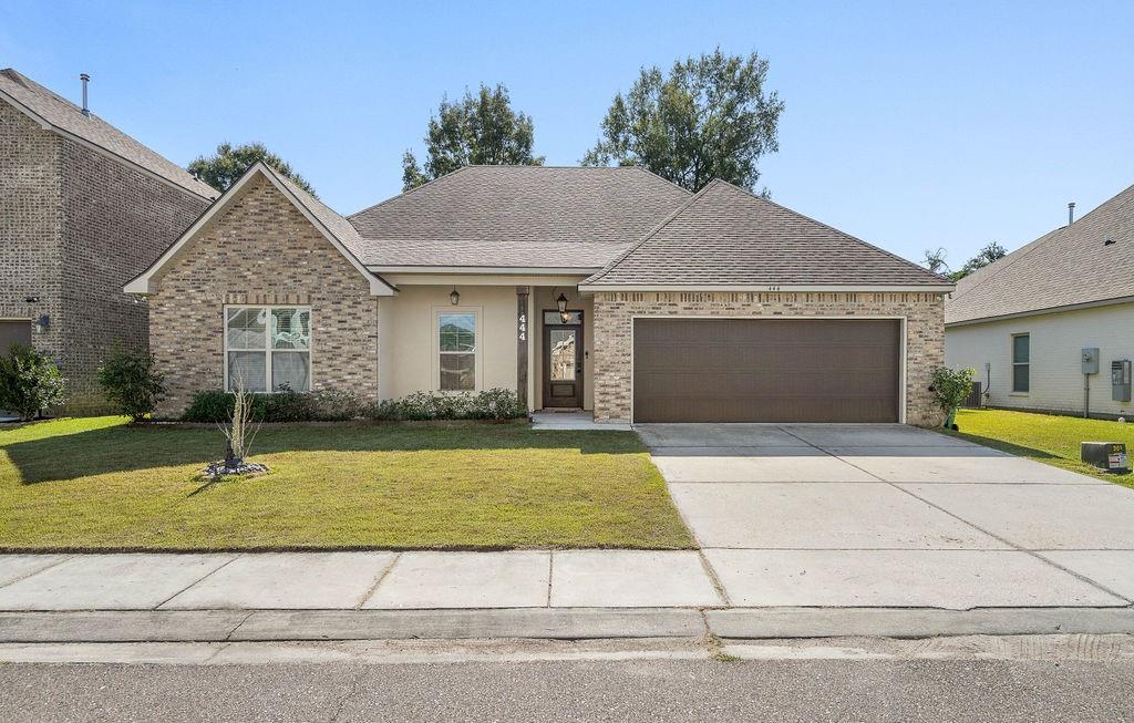 Photo 2 of Single family home for sale at 444 Tiger Ave, Covington, LA 70433 | MLS# 2557323 | Listing updated on 2026-09-24