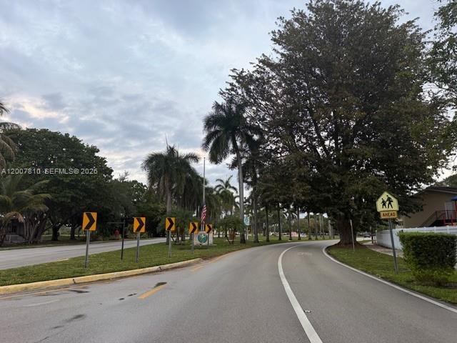 Homes for sale in Miami Springs, FL | 709 Curtiss Pkwy #20, Miami Springs, FL 33166 | MLS# A12007810