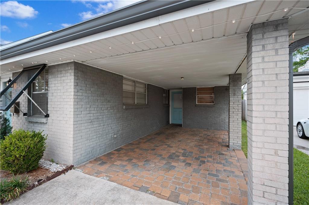 Photo 3 of Single family home for sale at 4609 Clearview Pkwy, Metairie, LA 70006 | MLS# 2557463 | Listing updated on 2026-09-12