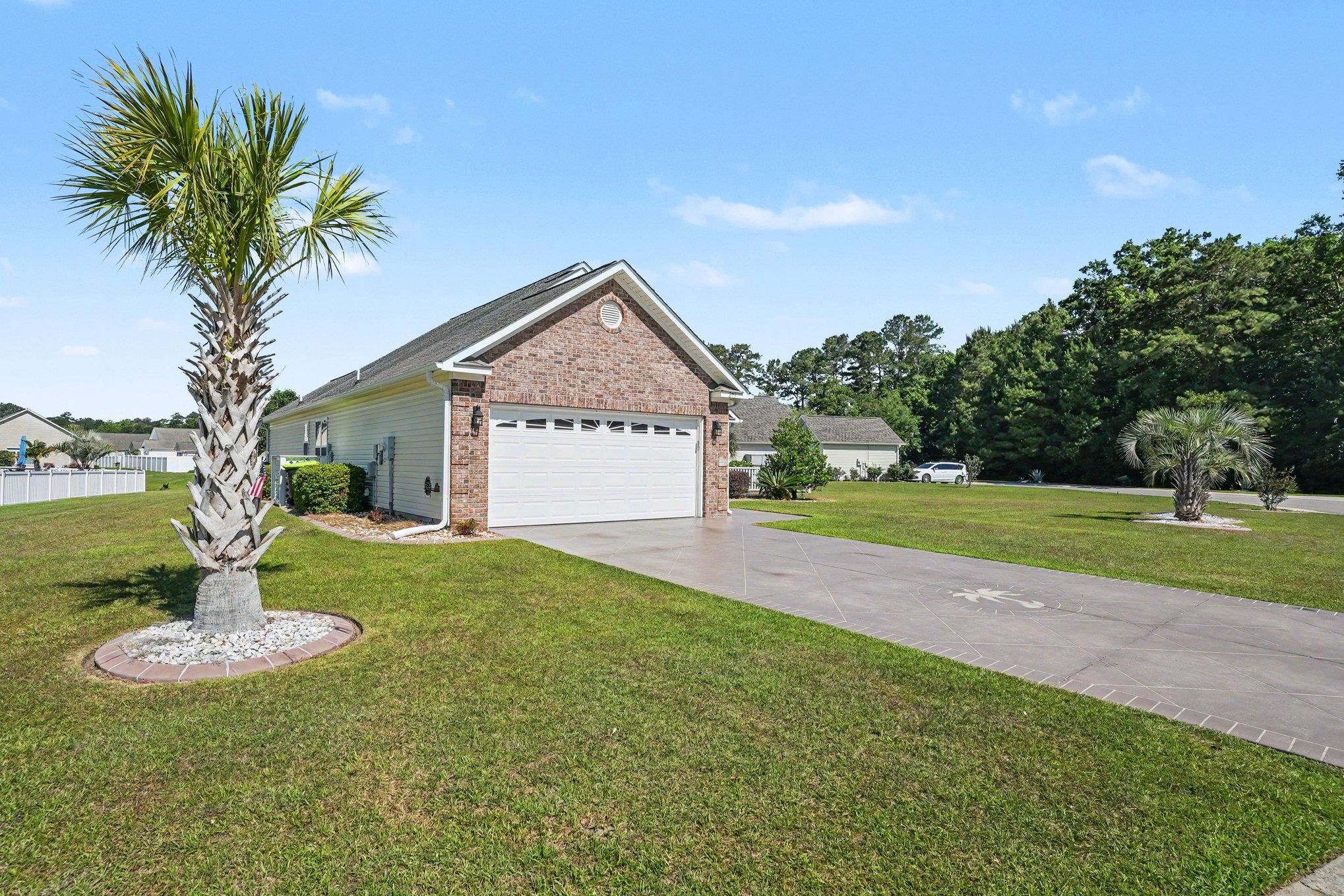 293 Southern Breezes Circle 