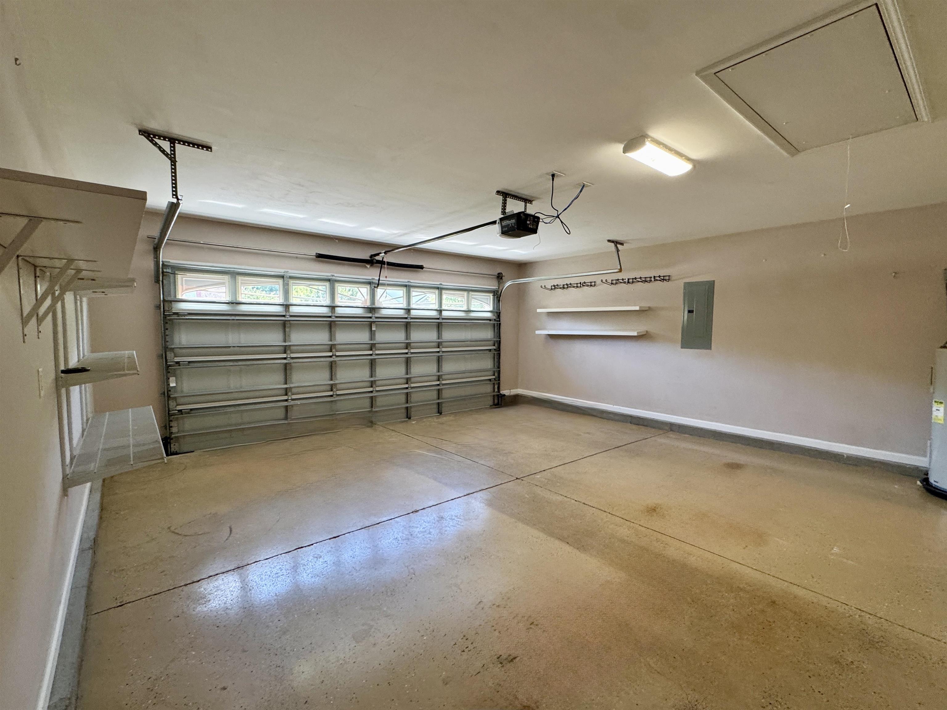 293 Southern Breezes Circle 