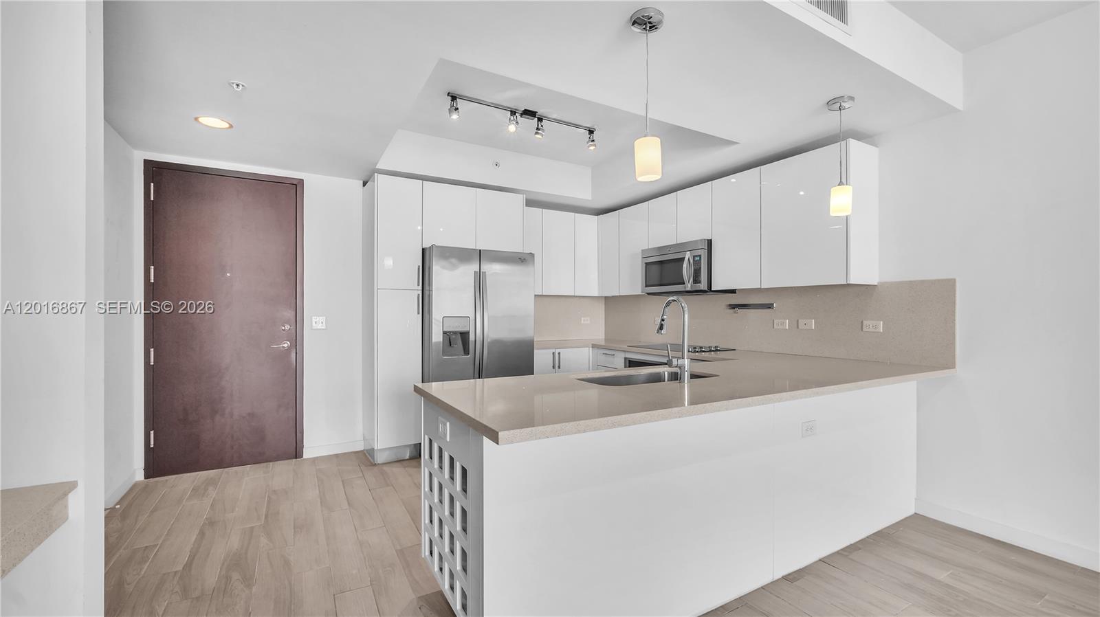 Nine At Mary Brickell Vil