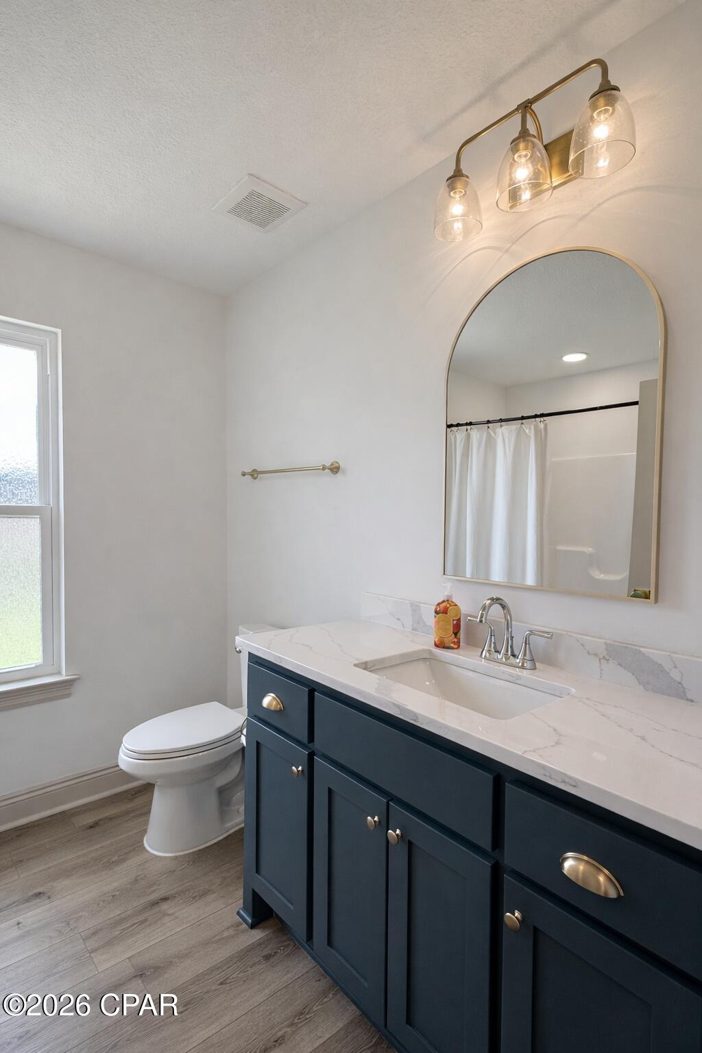 Image 10 For 3872 Red Deer Circle