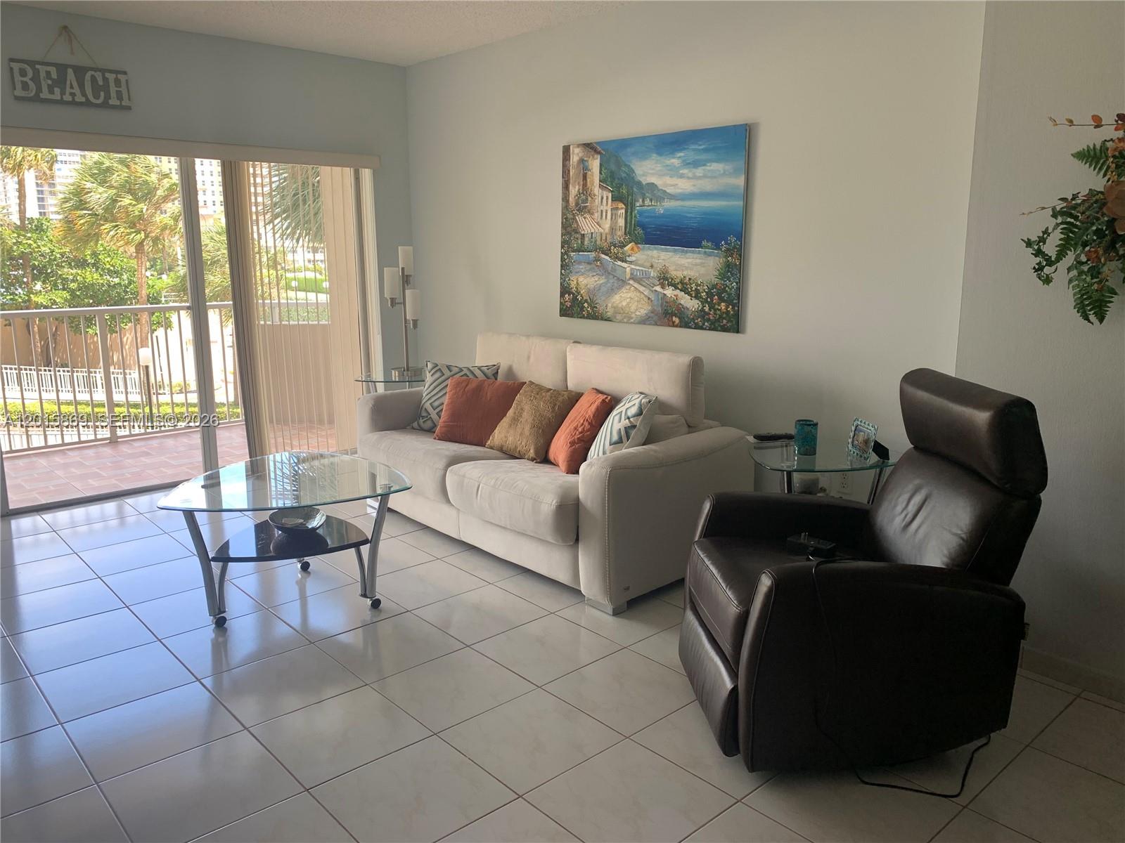 Hemispheres Condo