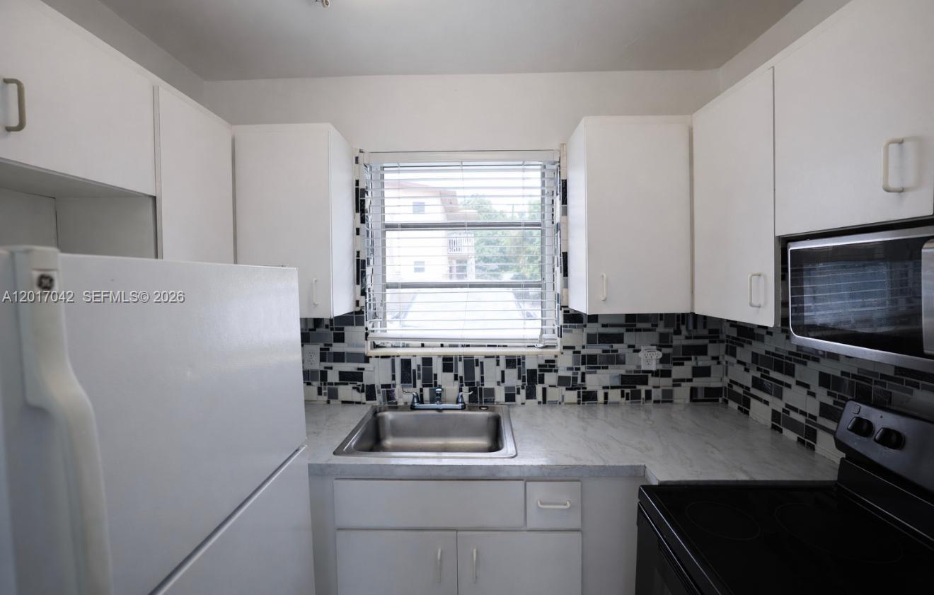 Property photo # 0