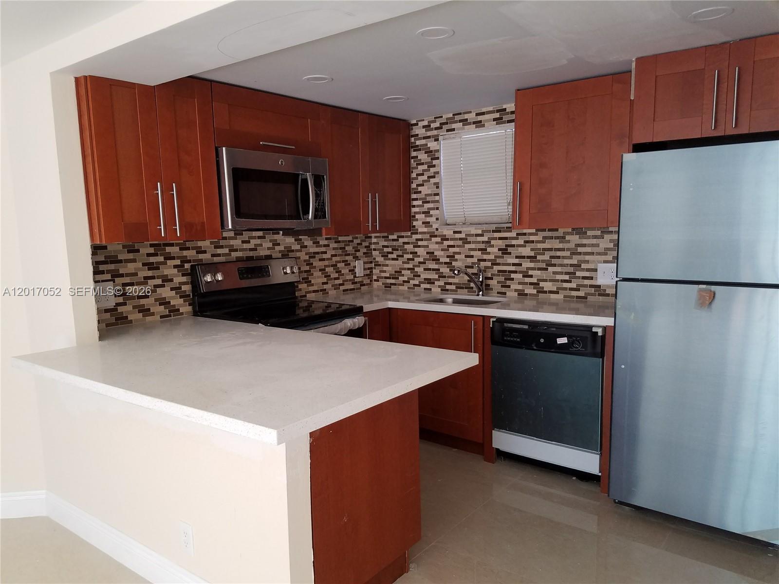 Property photo # 0