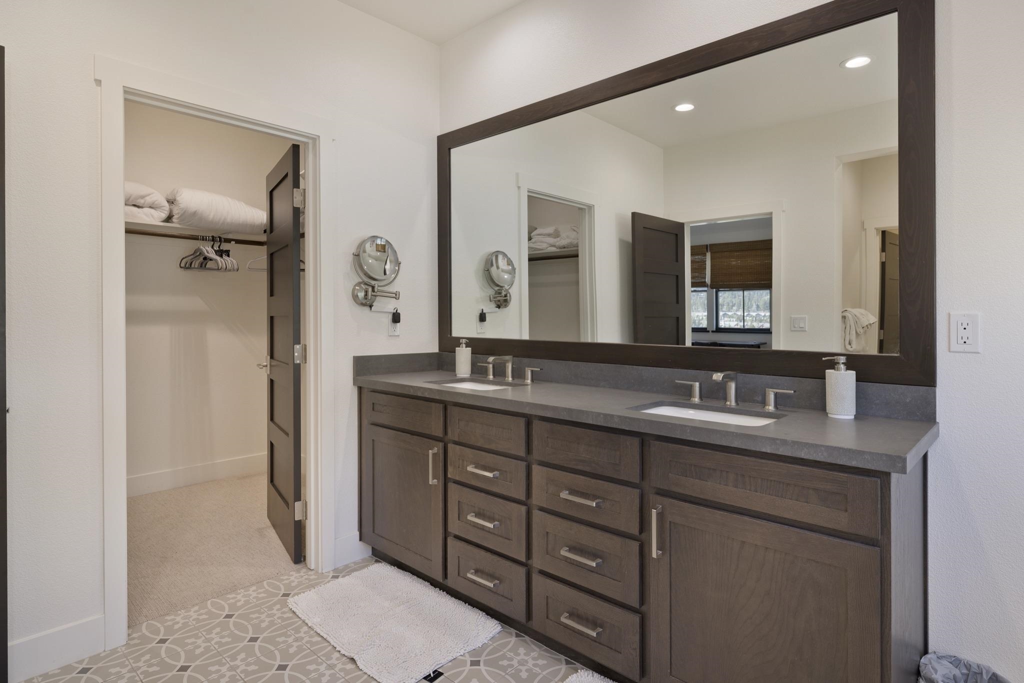 1350 Timber Creek Road 1350