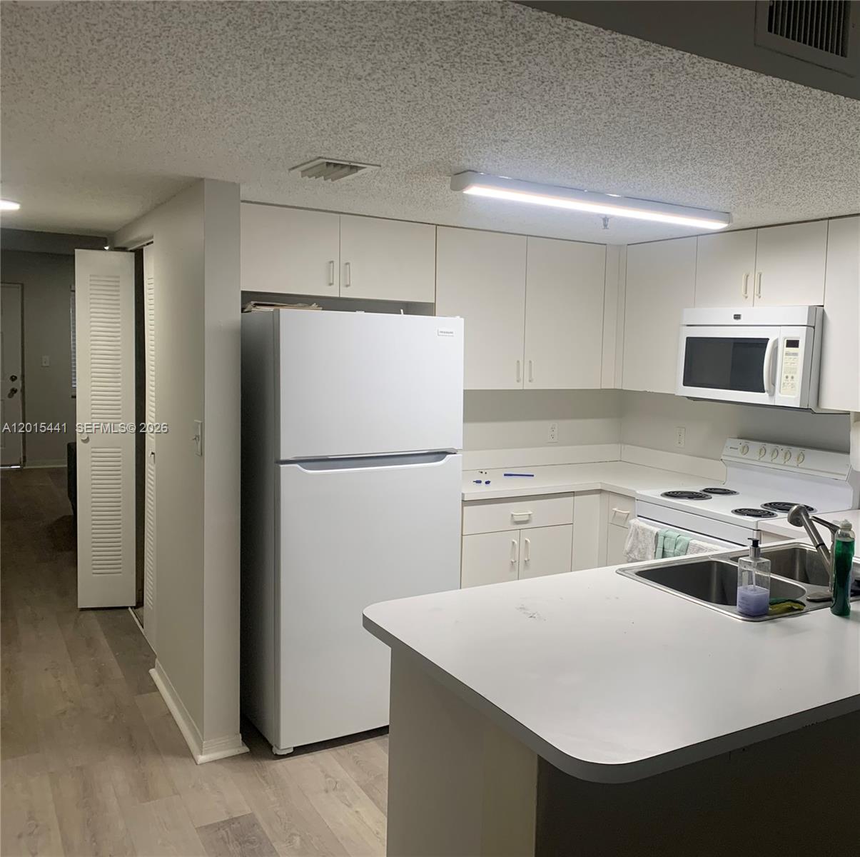 Property photo # 2