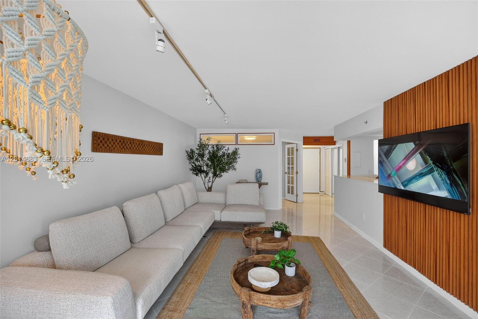 Property photo # 4
