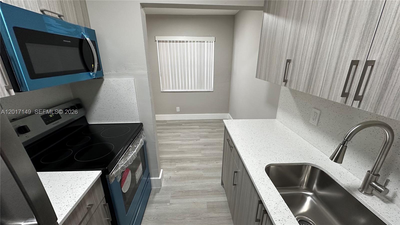 Property photo # 9