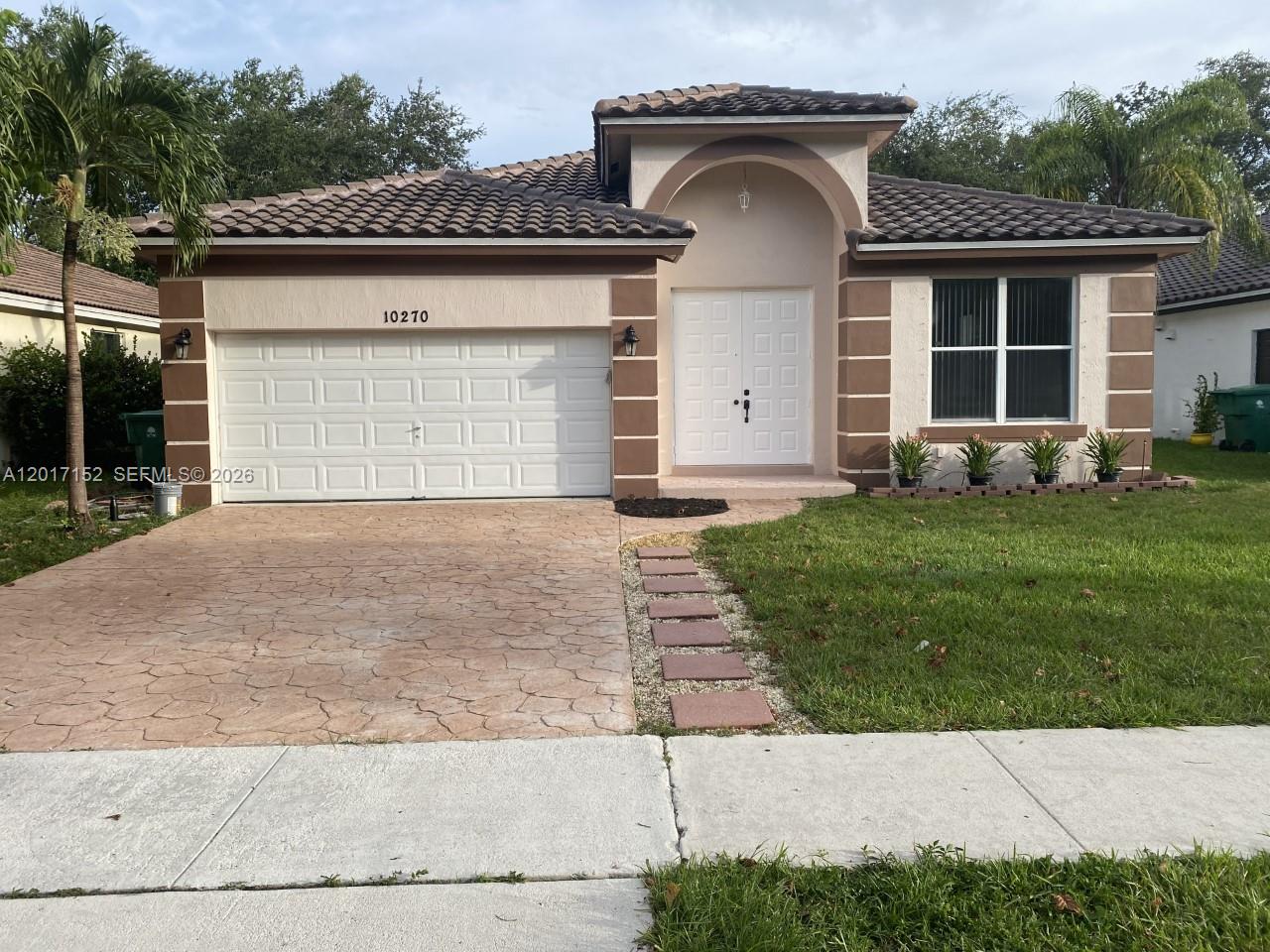 Stirling Palm Estates