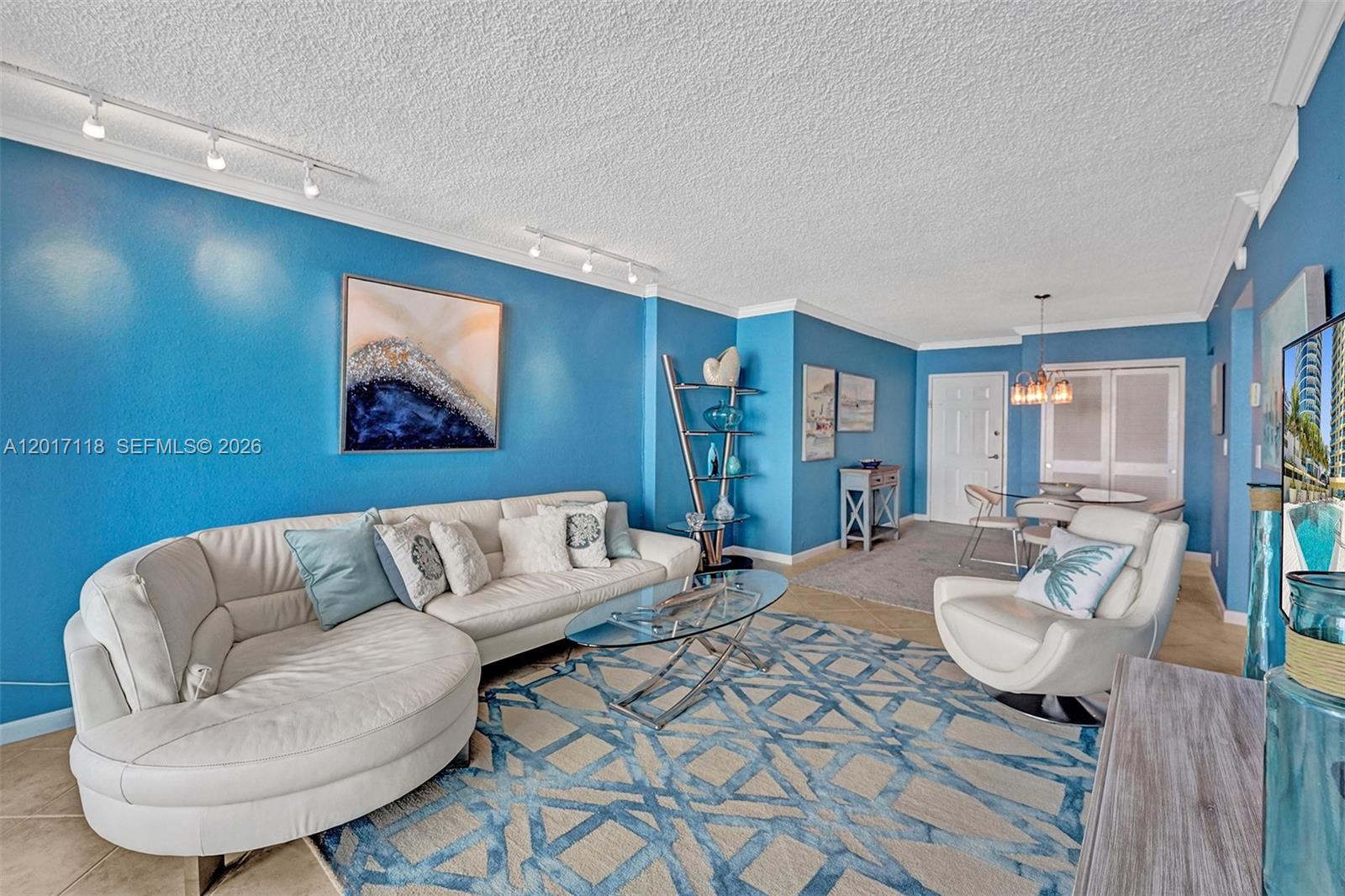 Property photo # 9