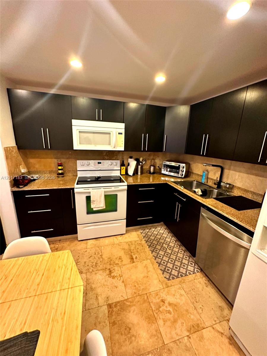 Property photo # 4