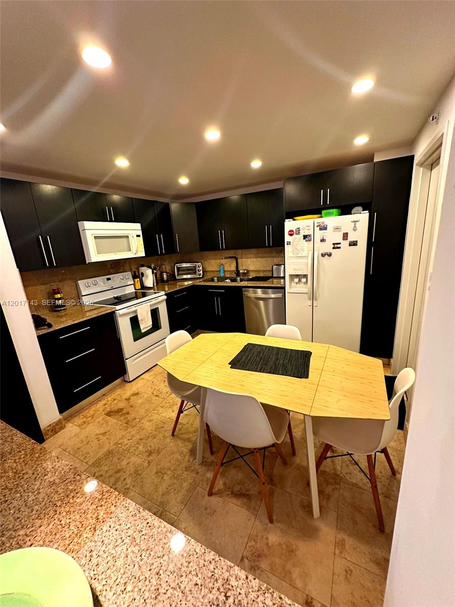 Property photo # 2