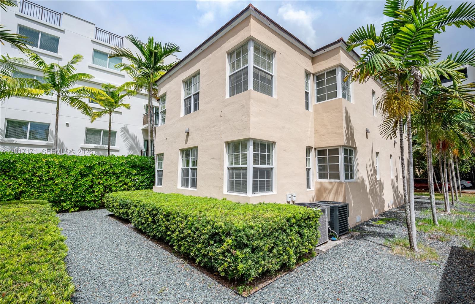 Property photo # 0
