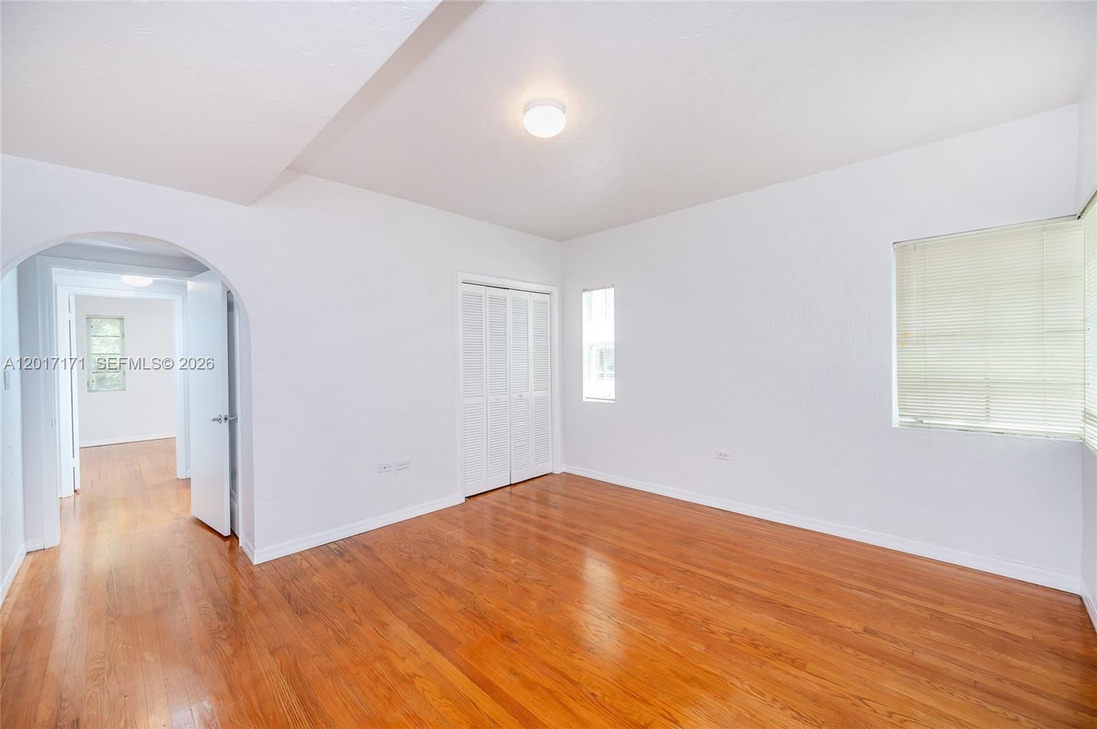 Property photo # 9