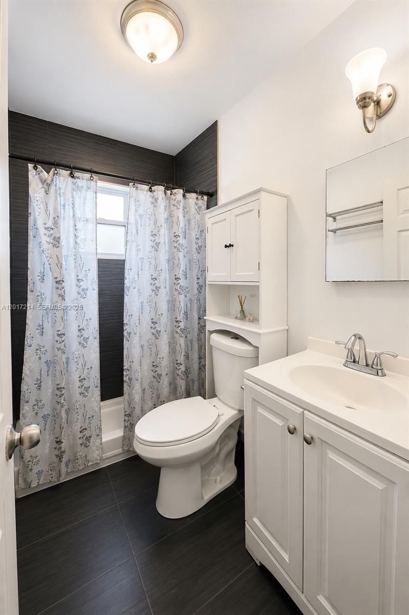 Property photo # 6