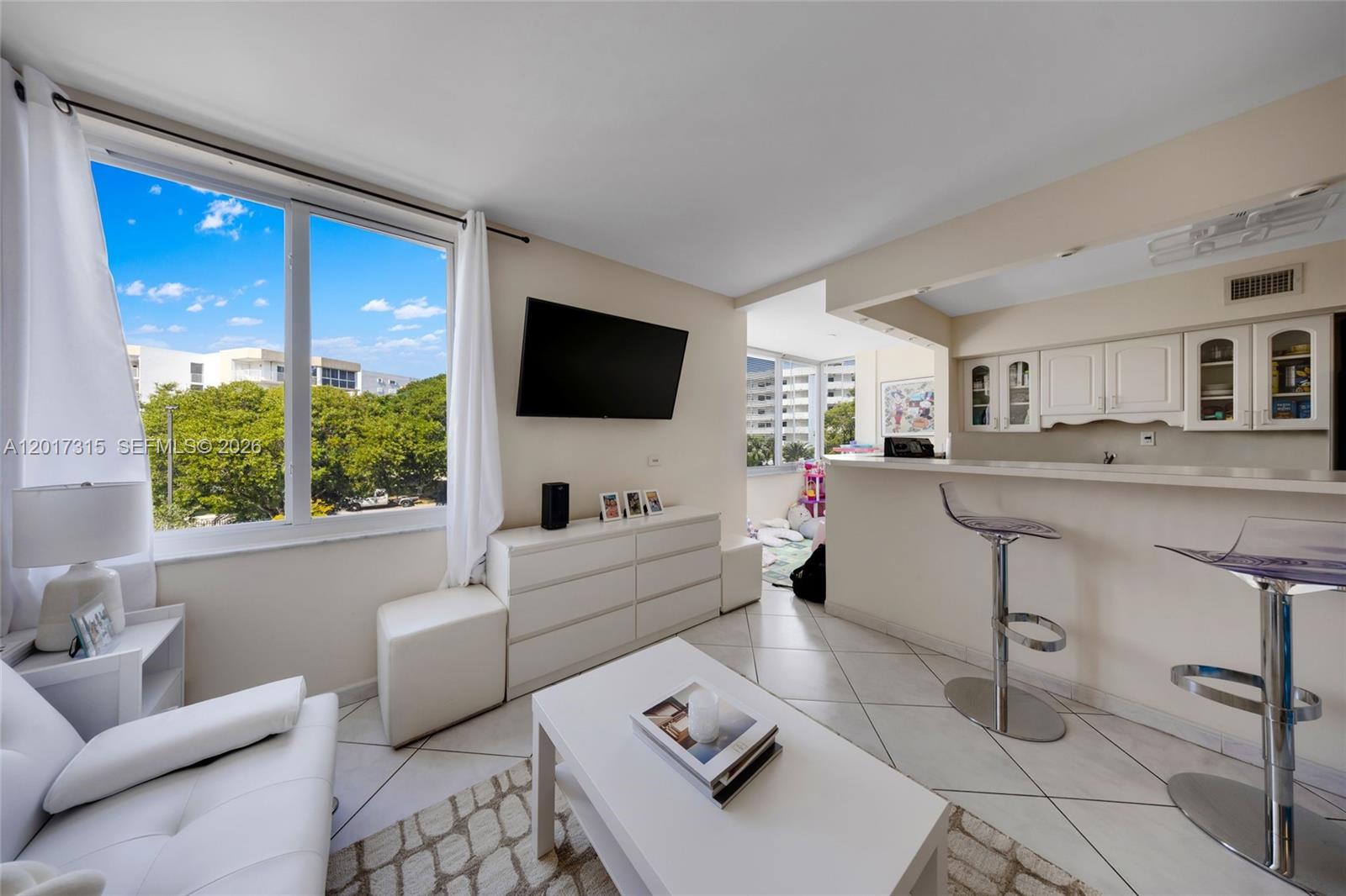 Homes for sale in Sunny Isles Beach, FL | 250 180Th Dr #352, Sunny Isles Beach, FL 33160 | MLS# A12017315
