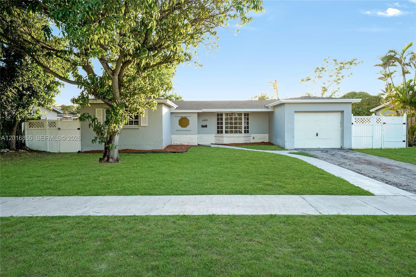 Oriole Estates Sec 4