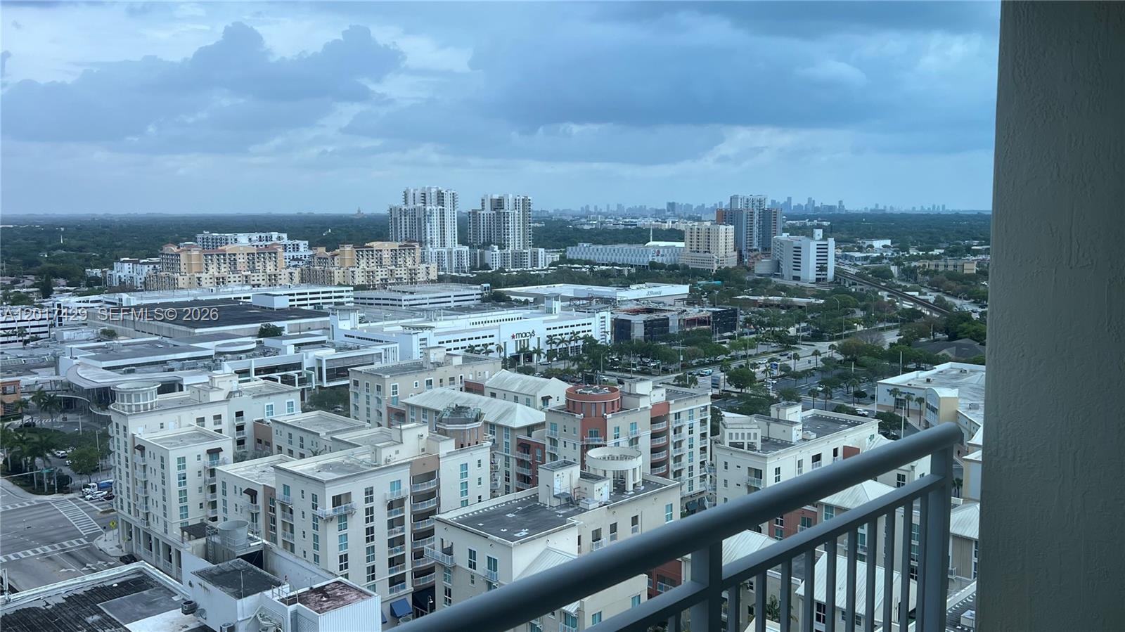Metropolis I At Dadeland
