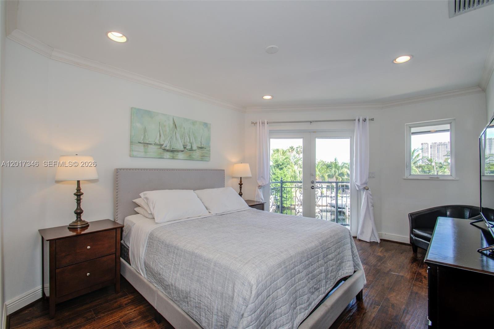 Property photo # 6