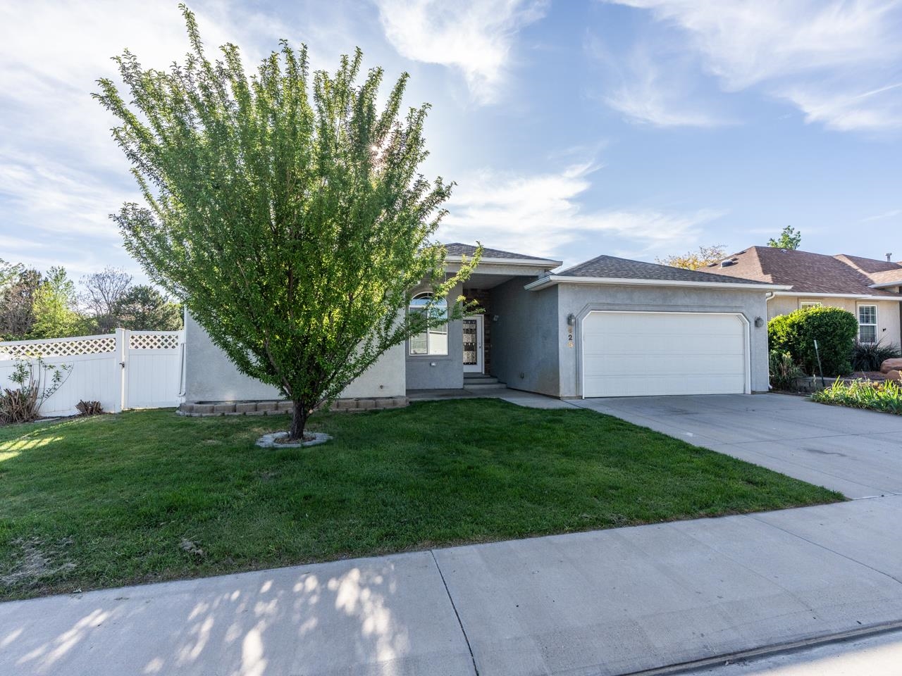 625 Sneddon Place