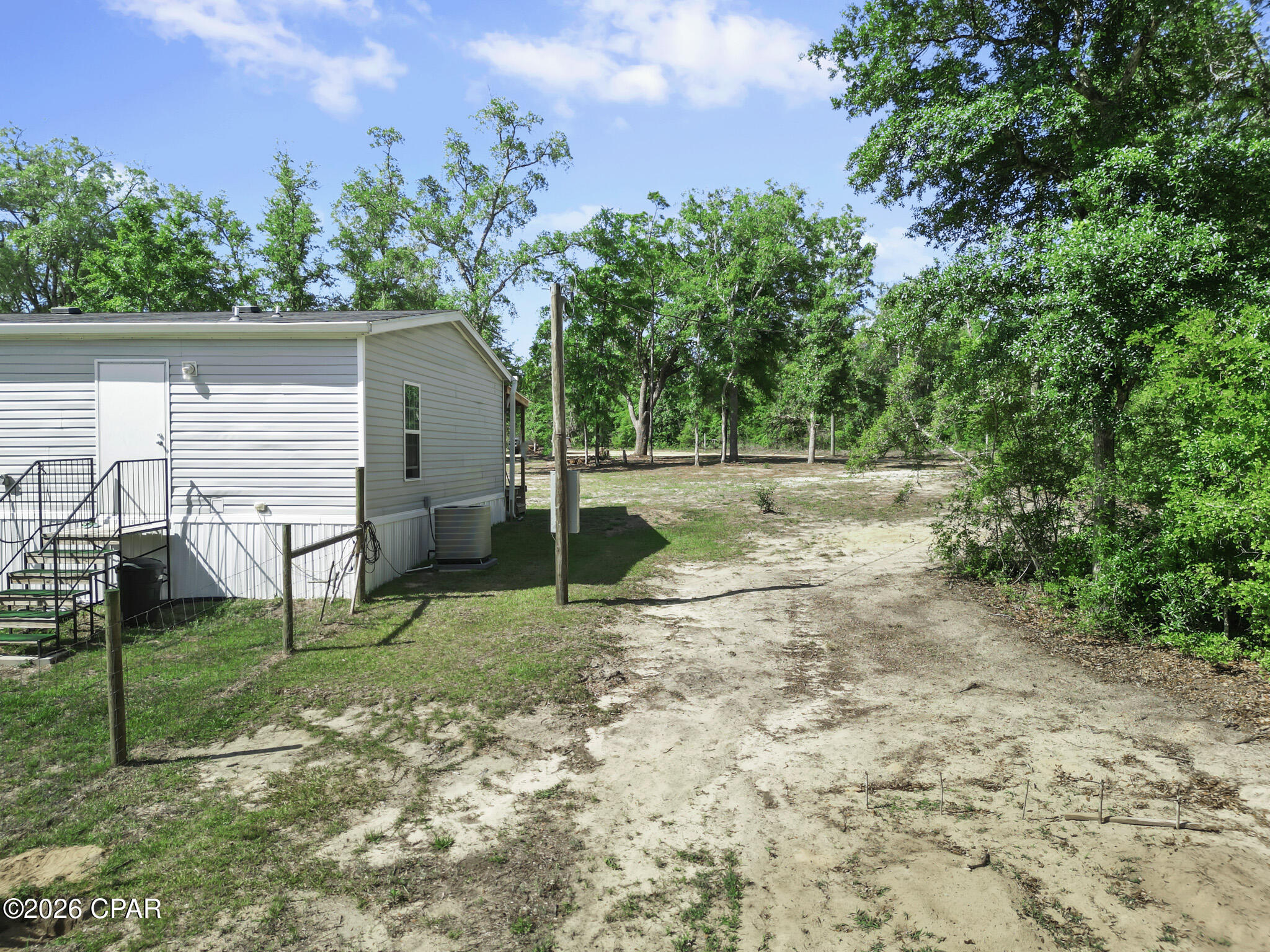 Image 38 For 946 Fargo Drive