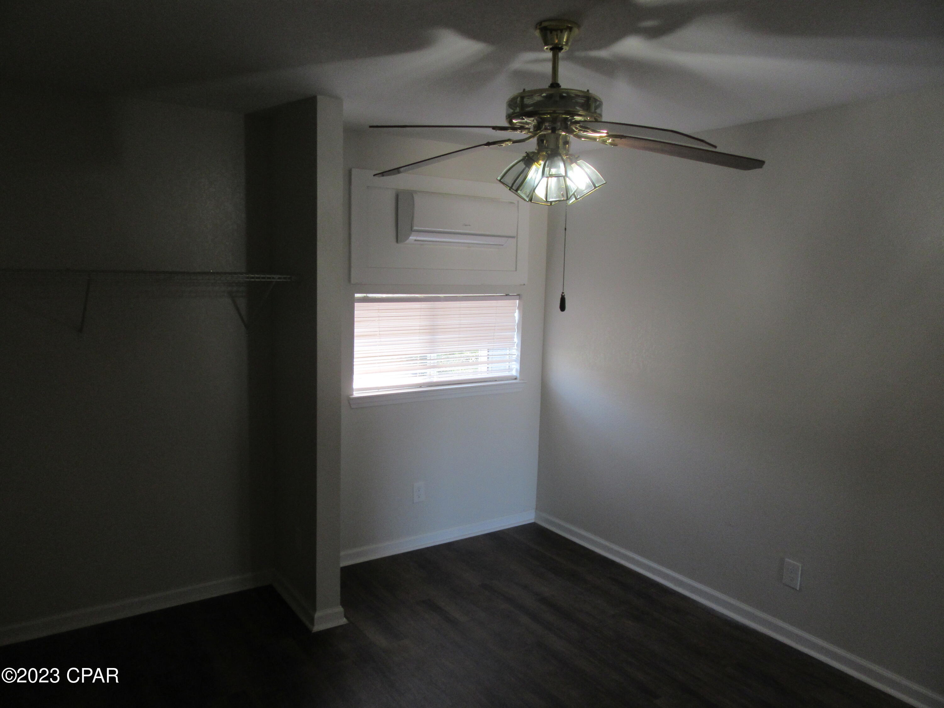 Listing photo id 9 for 1400 Gulf Avenue #5