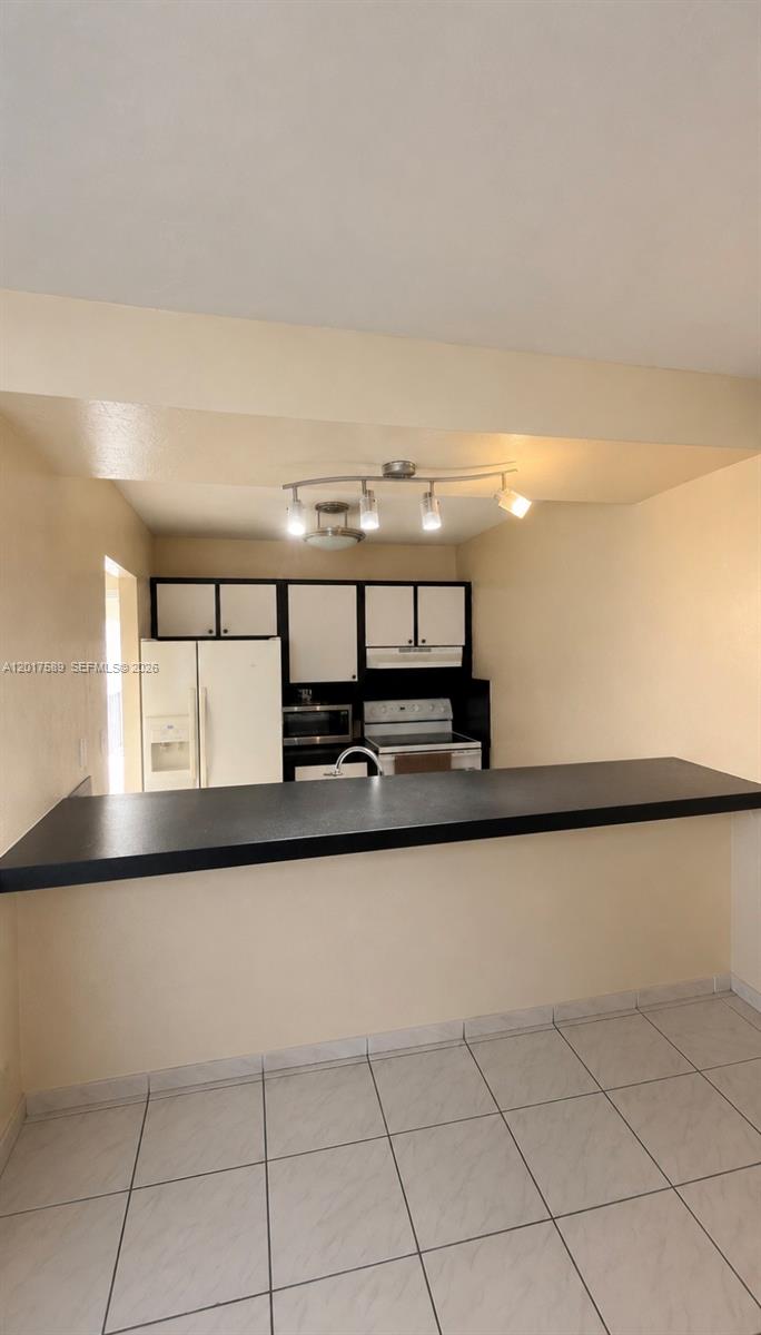 Homes for sale in Miami, FL | 5501 Nw 7th St #E412, Miami, FL 33126 | MLS# A12017589