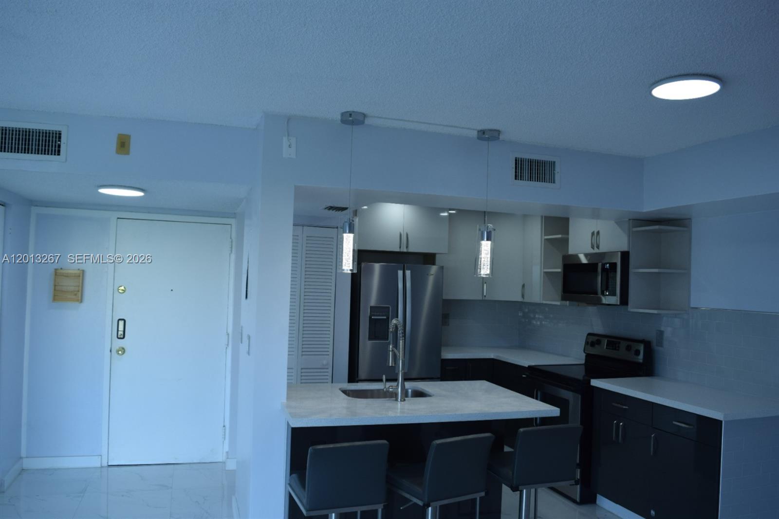 Property photo # 4