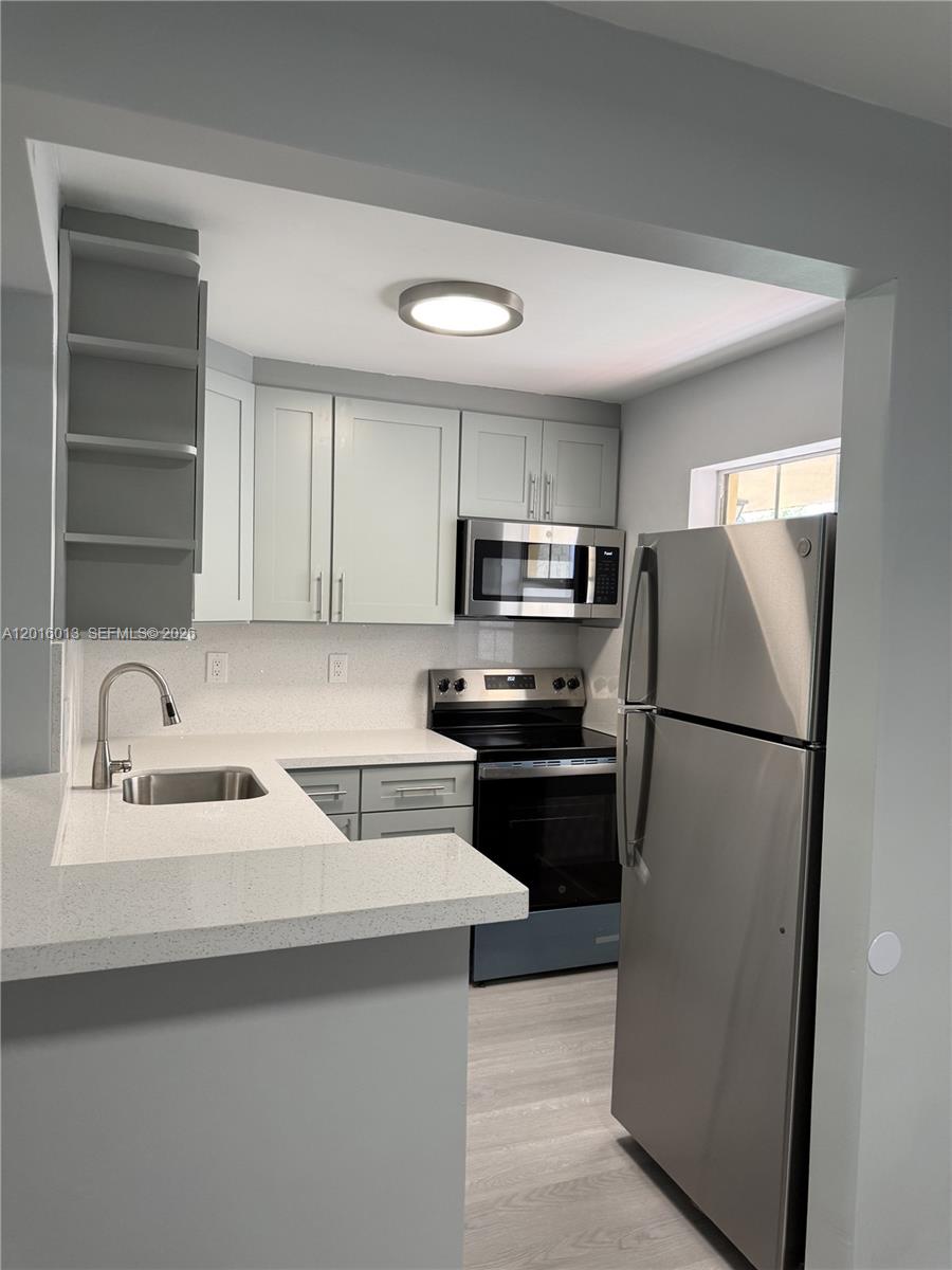 Property photo # 0