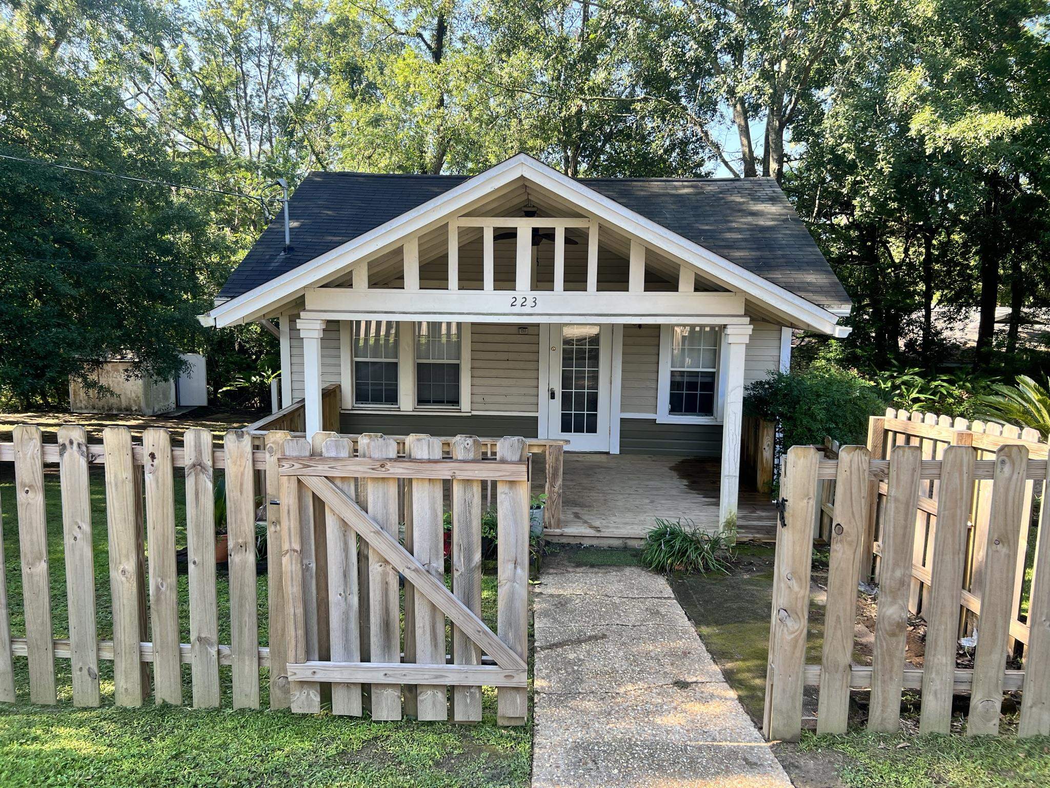 223 W Fifth Avenue , Tallahassee, FL, 