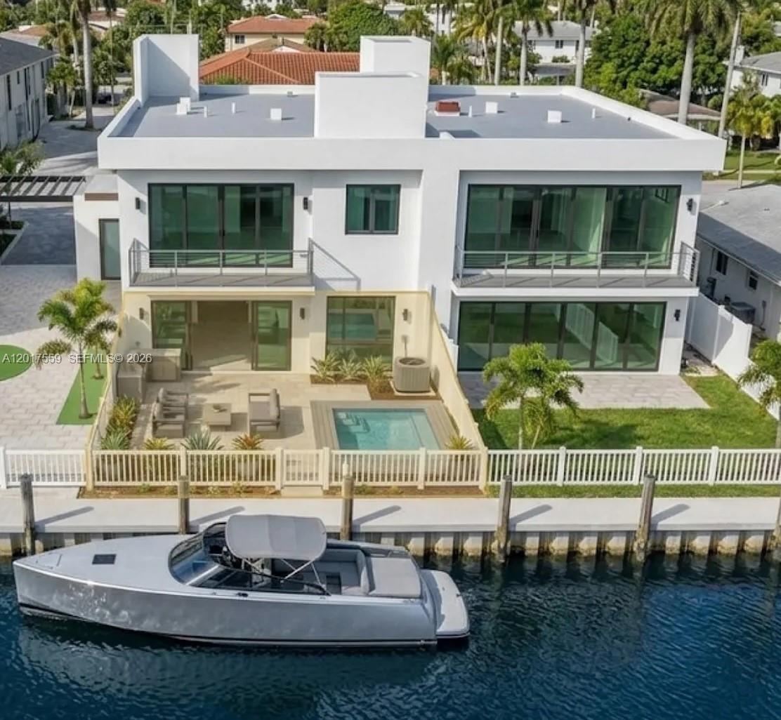 H20 Dania Beach