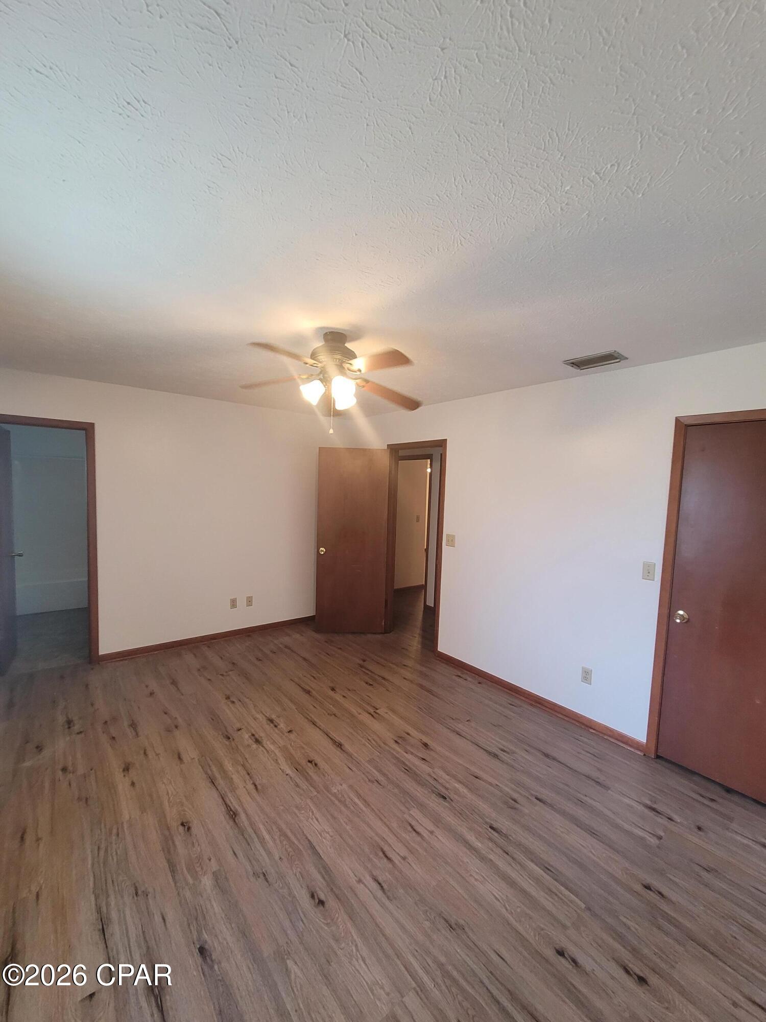 Image 10 For 7709 Betty Louise Drive