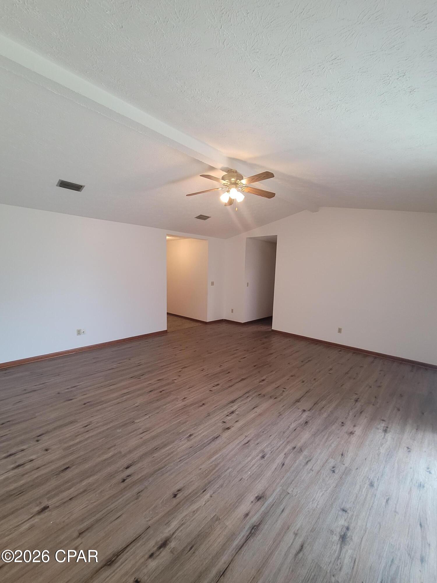 Image 5 For 7709 Betty Louise Drive
