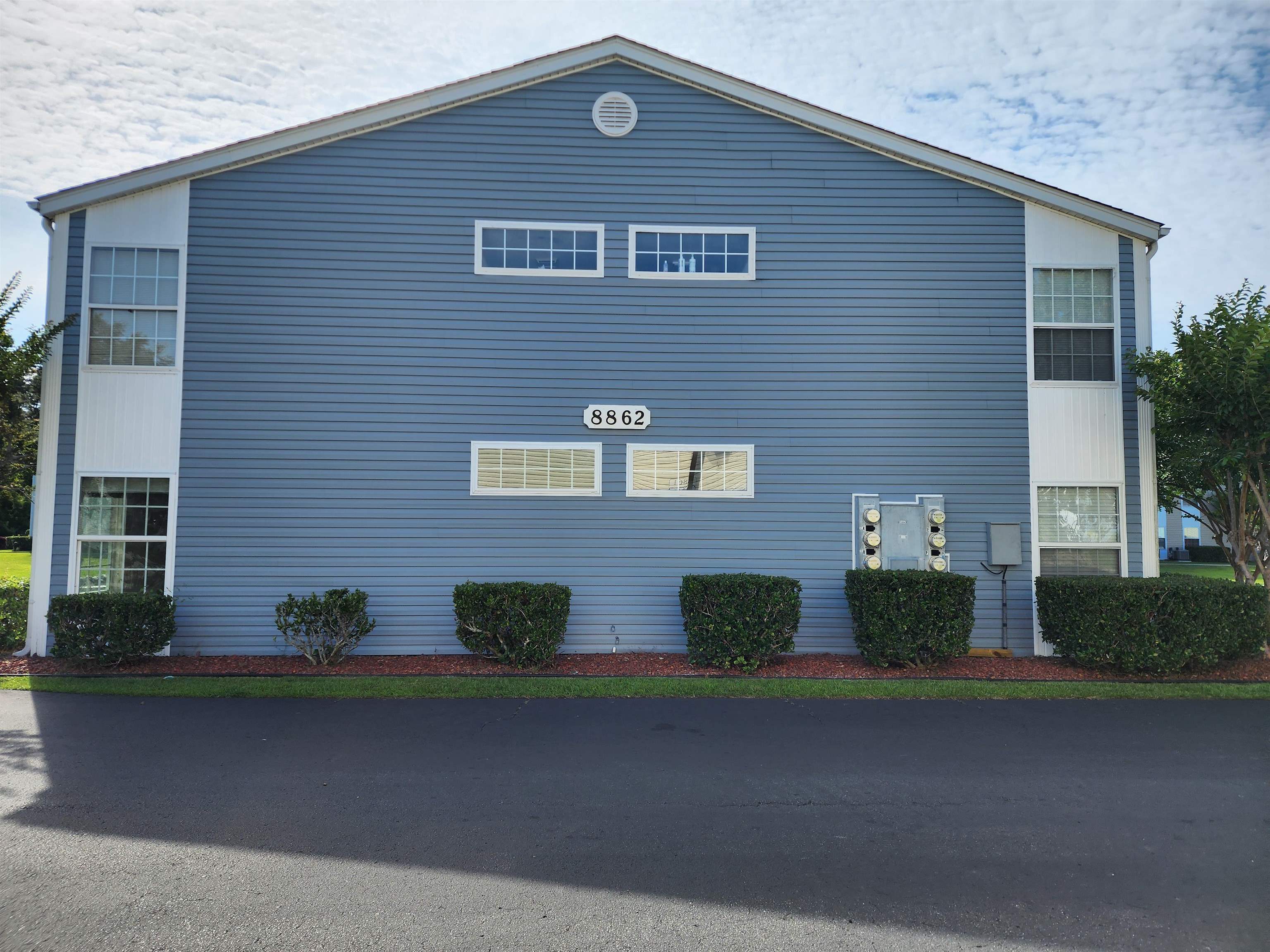 Homes for sale in Surfside Beach, SC | 8862 Duck Vw Dr, Surfside Beach, SC 29575