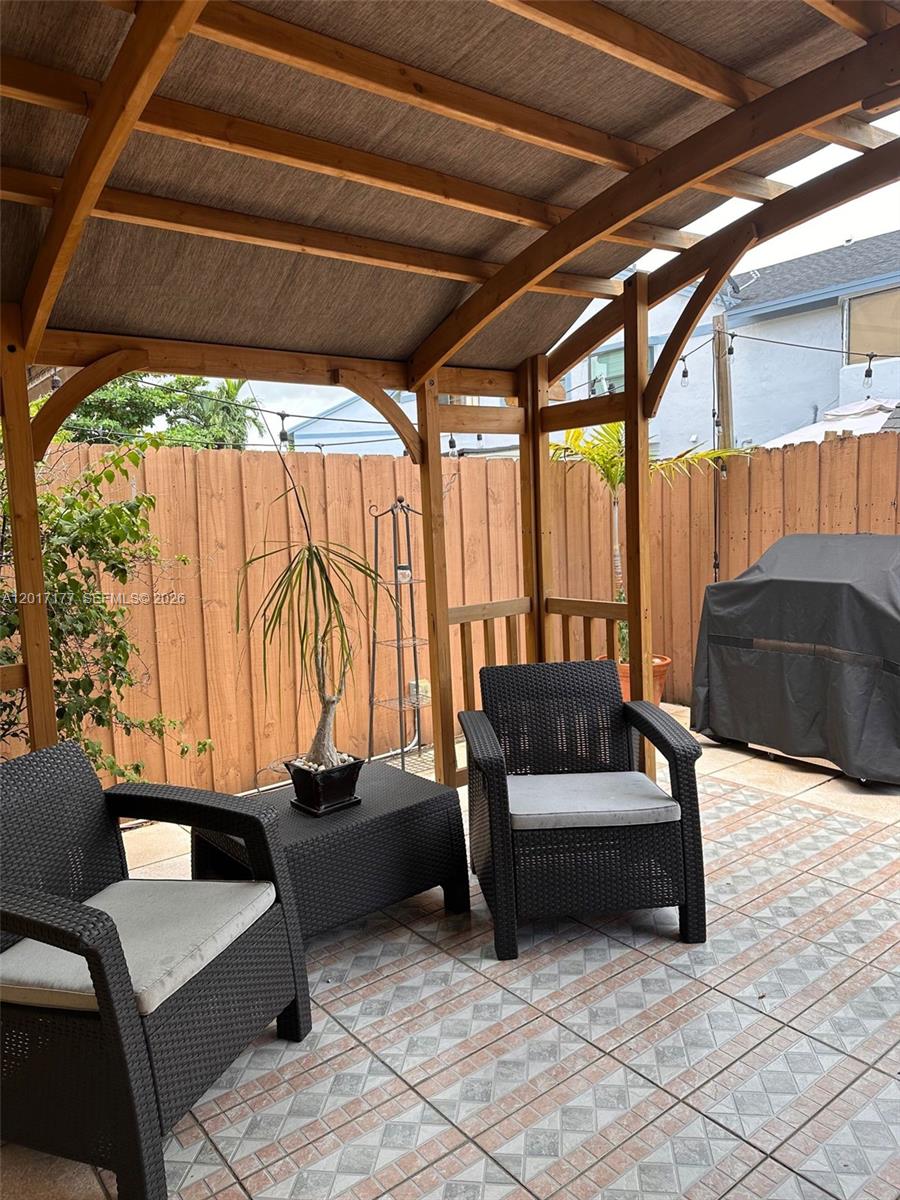 Property photo # 9