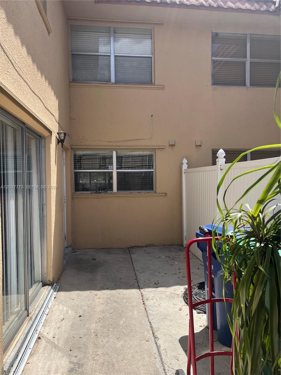 Property photo # 9