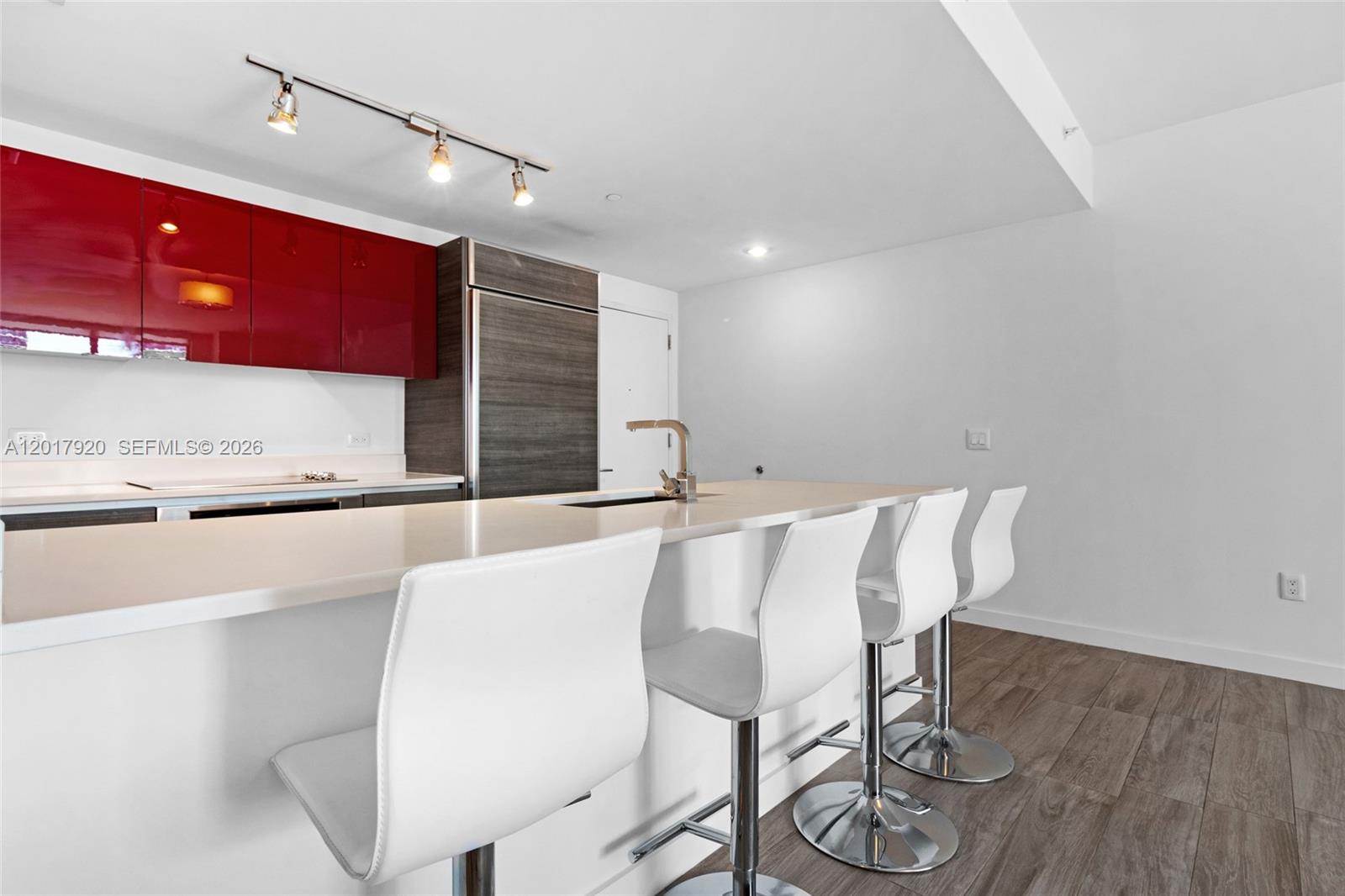 Property photo # 4