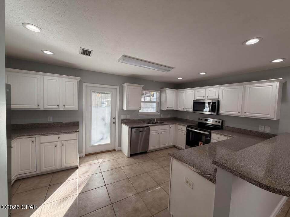 Image 6 For 2136 Sterling Cove Boulevard