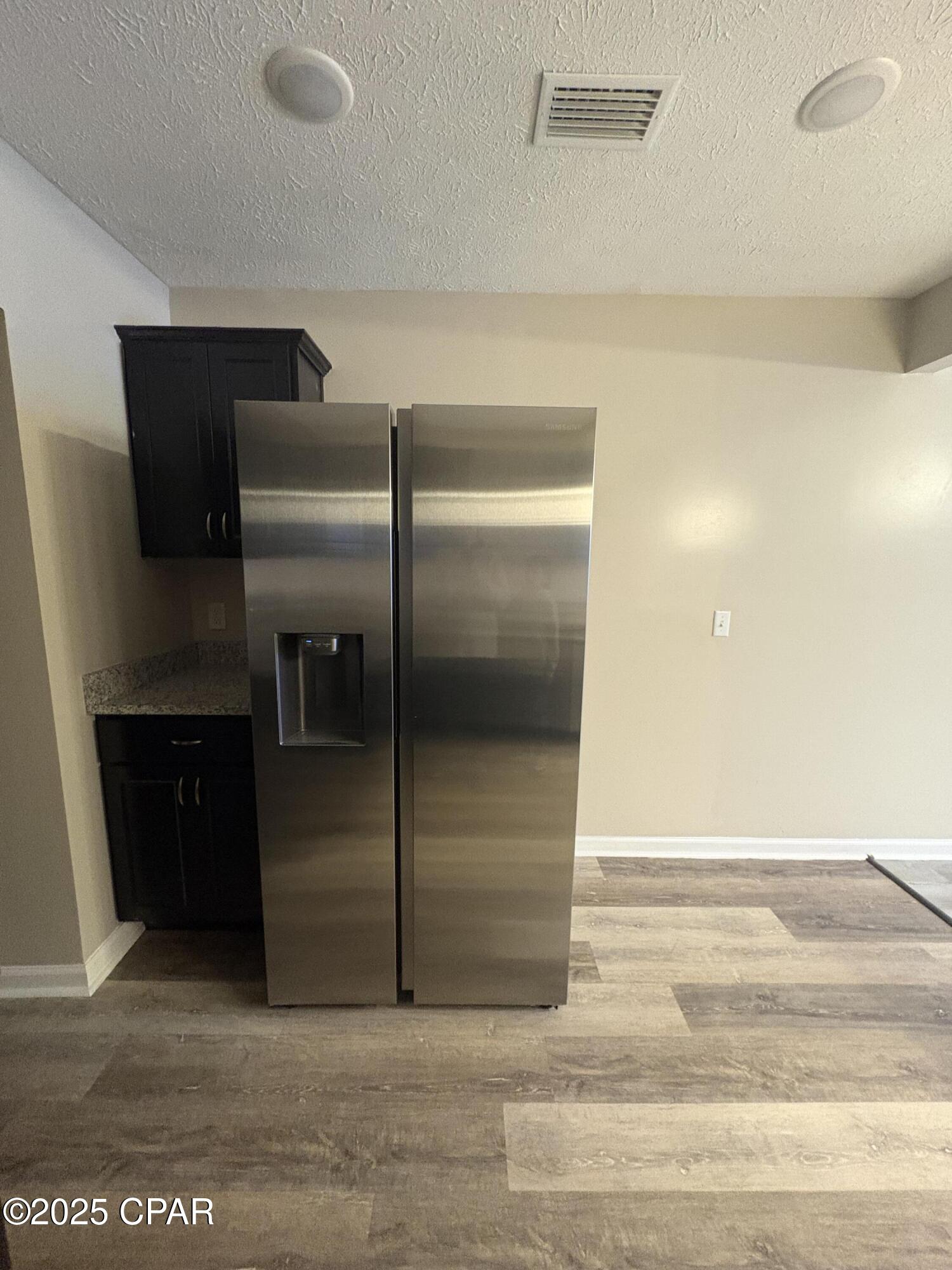 Image 3 For 824 25th Street