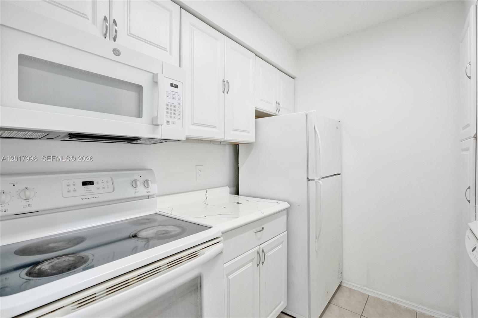 Property photo # 9