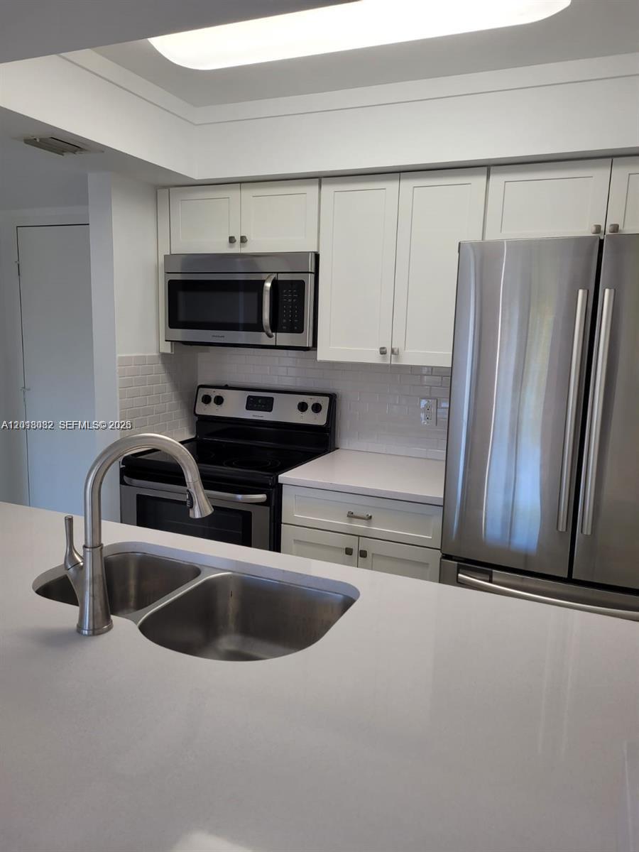Property photo # 8
